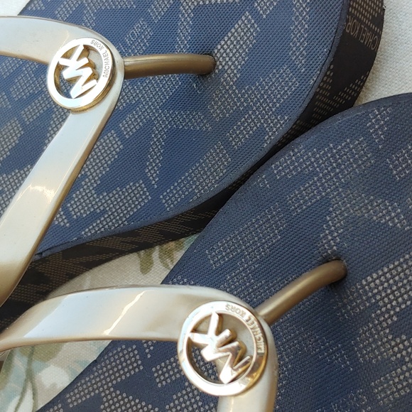 Michael Kors Bedford Gold and Brown Platform Wedge Sandals Women's size 11 - Picture 17 of 17